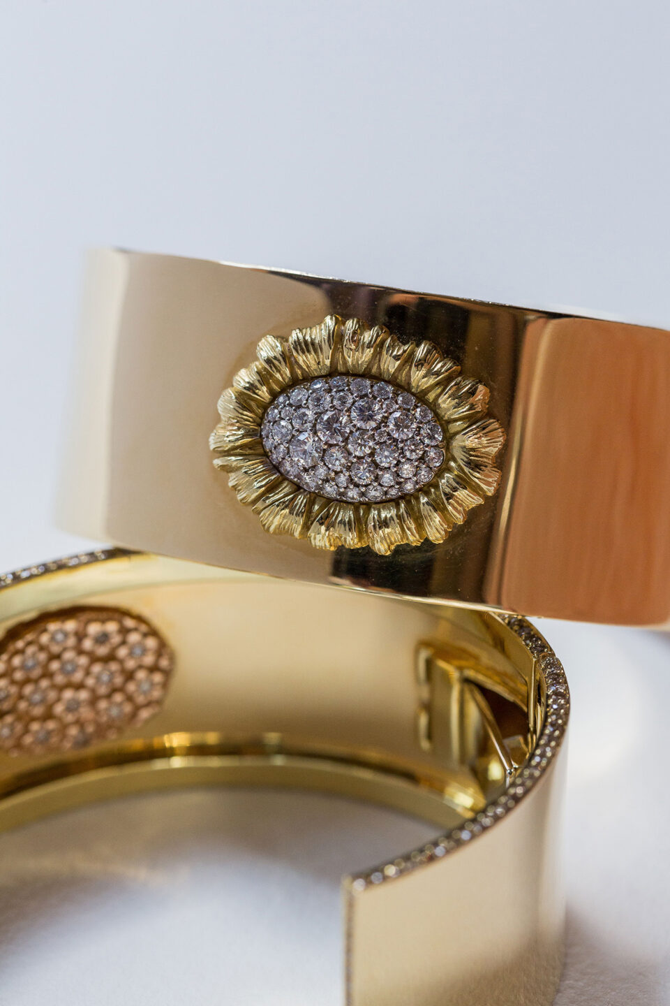 mish_jewelry_product_Nigella-YG-Cuff-Editorial-1