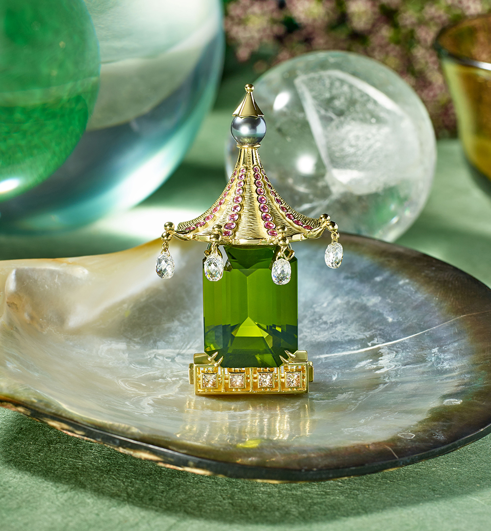 mish_jewelry_products_Chinoise-Brch-Peridot-Editorial-1