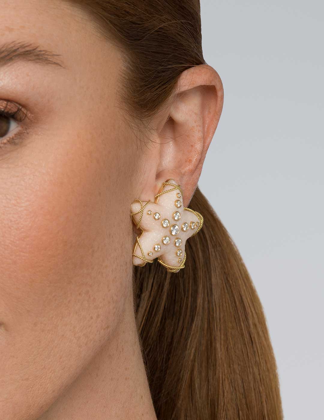 Cabana-Lg-Starfish-WhtCoral-ER-1