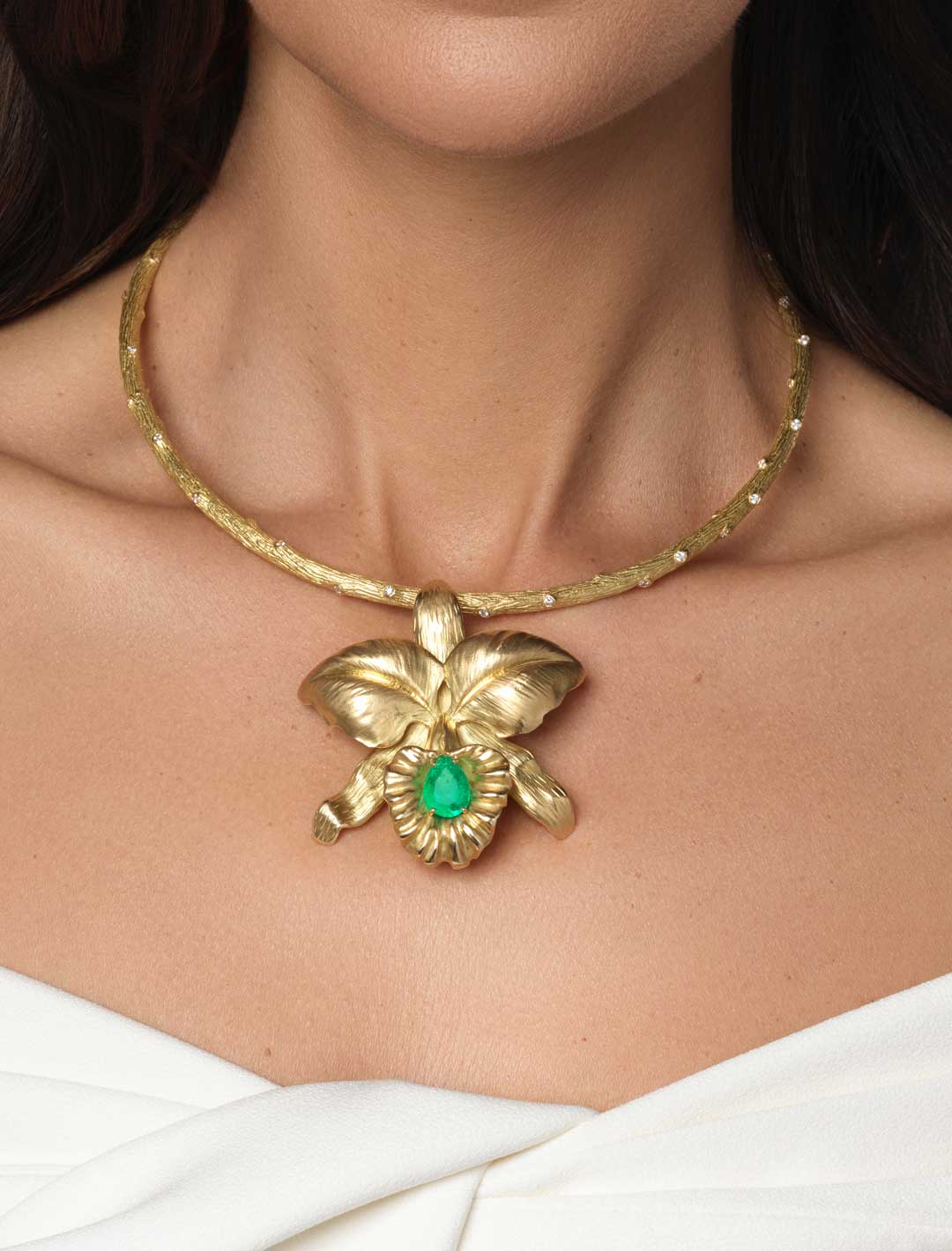 Cattleya-Lg-PNDNT-Emerald-NK-1a