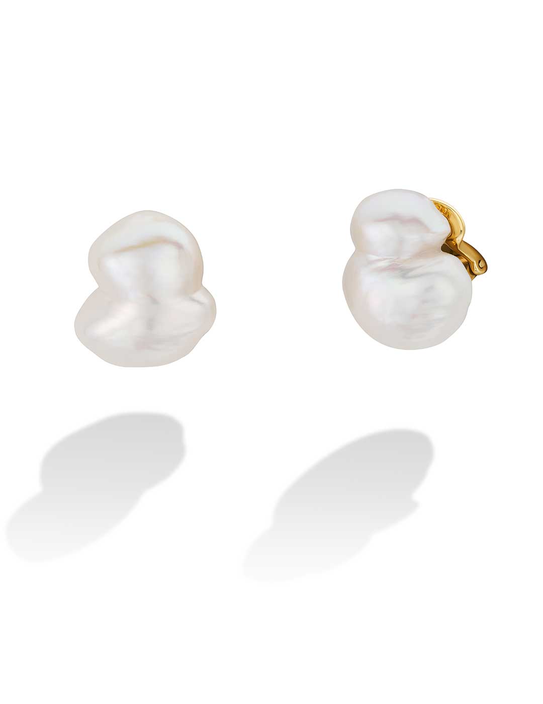 Pearl-Button-Wht-SS-ER-1