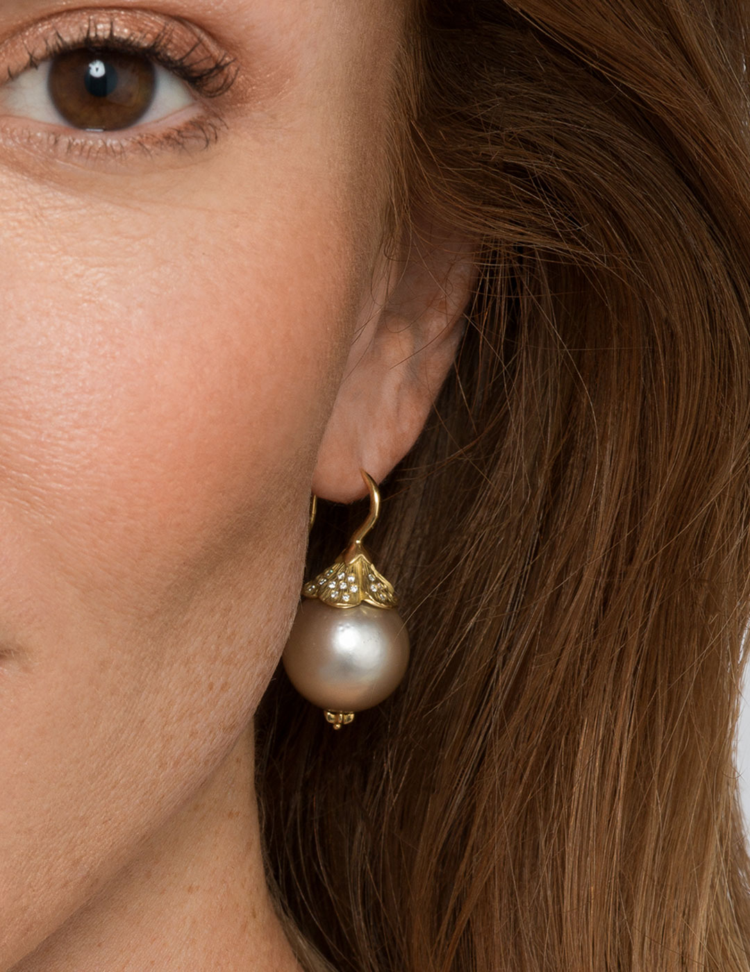 Hibiscus-Cap-Pave-Taupe-Pearl-ER-2