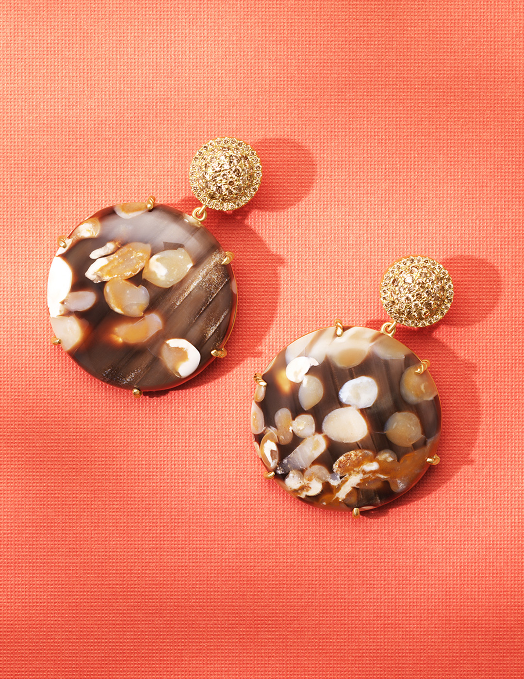 Makena-Pave-PeanutWd-BrnDiam-ER