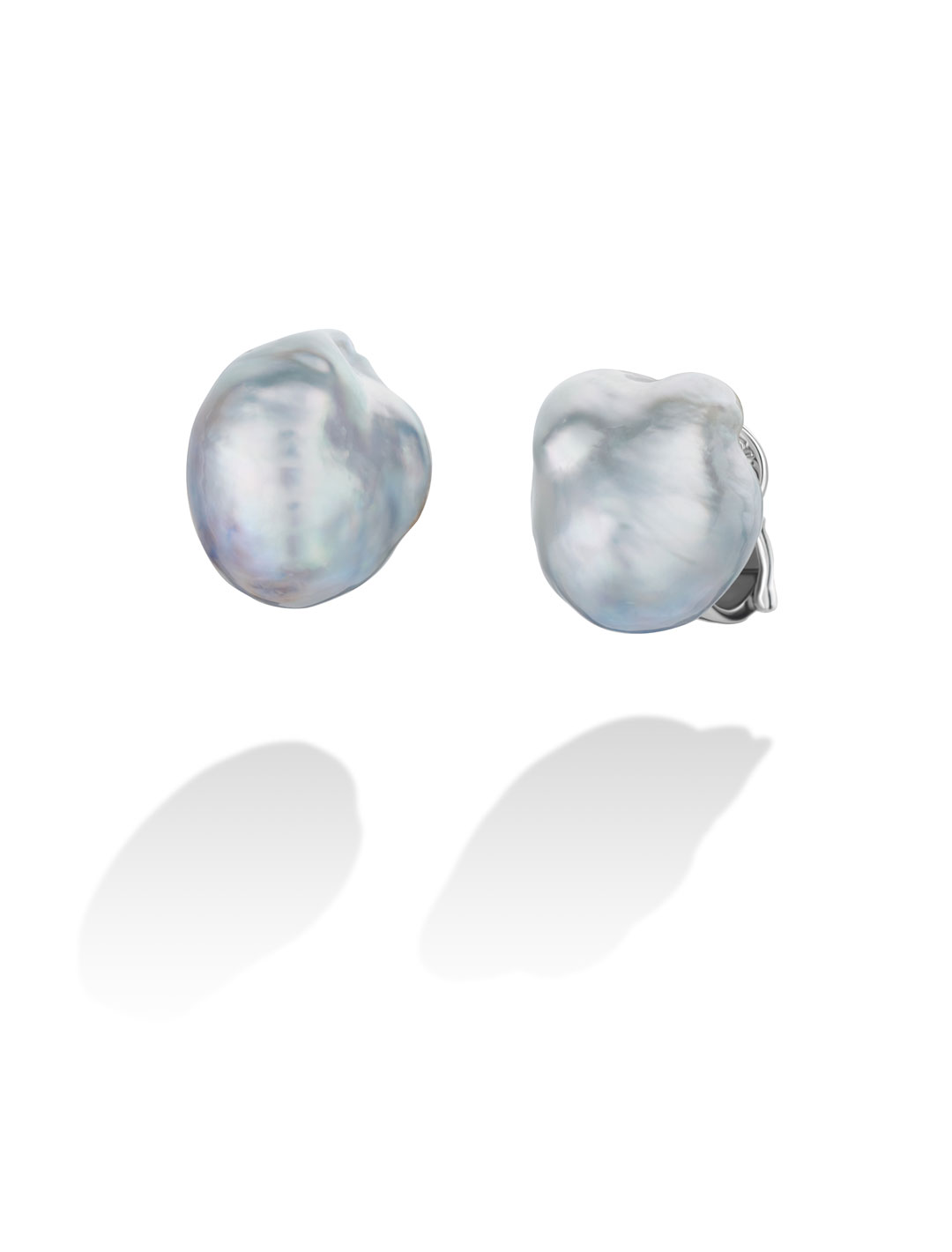 Pearl-Button-SilverTah-ER-closer